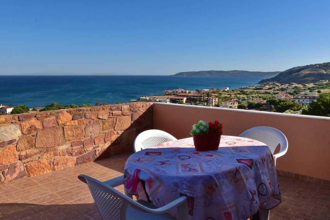 Anais Apartments Megás Limniónas Dış mekan fotoğraf