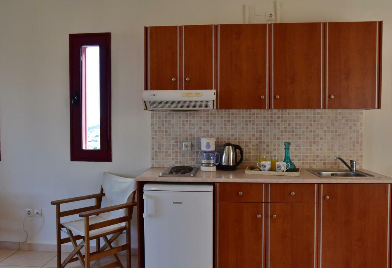 Anais Apartments Megás Limniónas Dış mekan fotoğraf