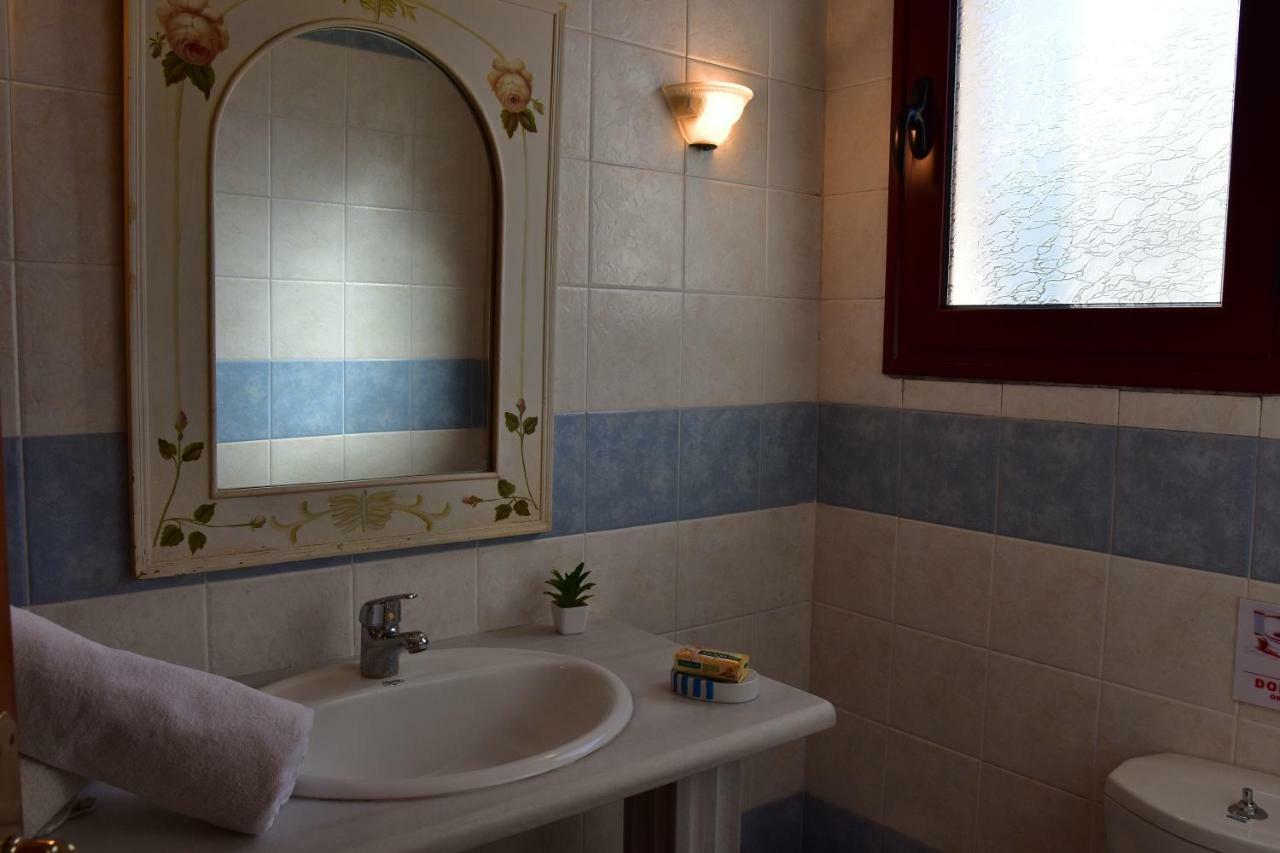 Anais Apartments Megás Limniónas Dış mekan fotoğraf