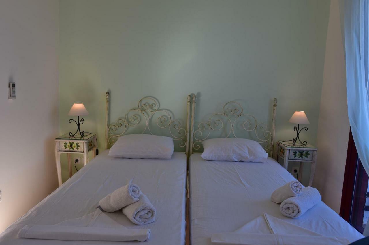 Anais Apartments Megás Limniónas Dış mekan fotoğraf