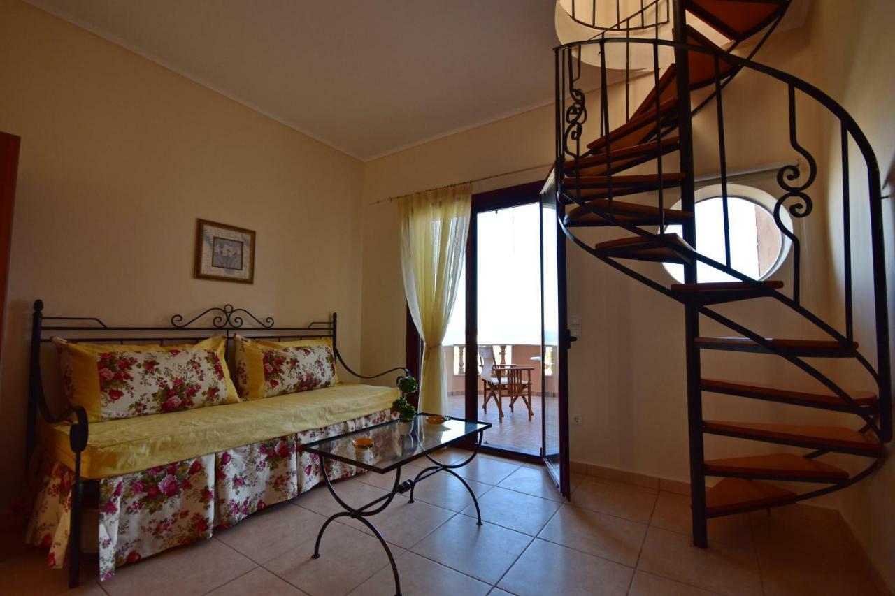Anais Apartments Megás Limniónas Dış mekan fotoğraf