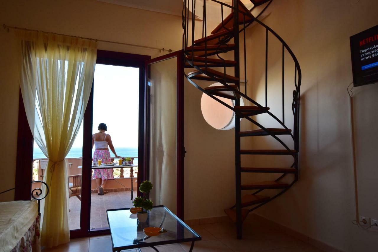 Anais Apartments Megás Limniónas Dış mekan fotoğraf